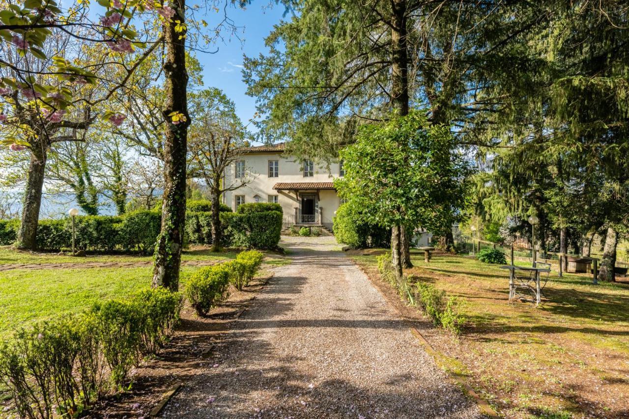 Tuscanskye - Villa Sofia With Private Swimming Pool And Garden バルガ エクステリア 写真